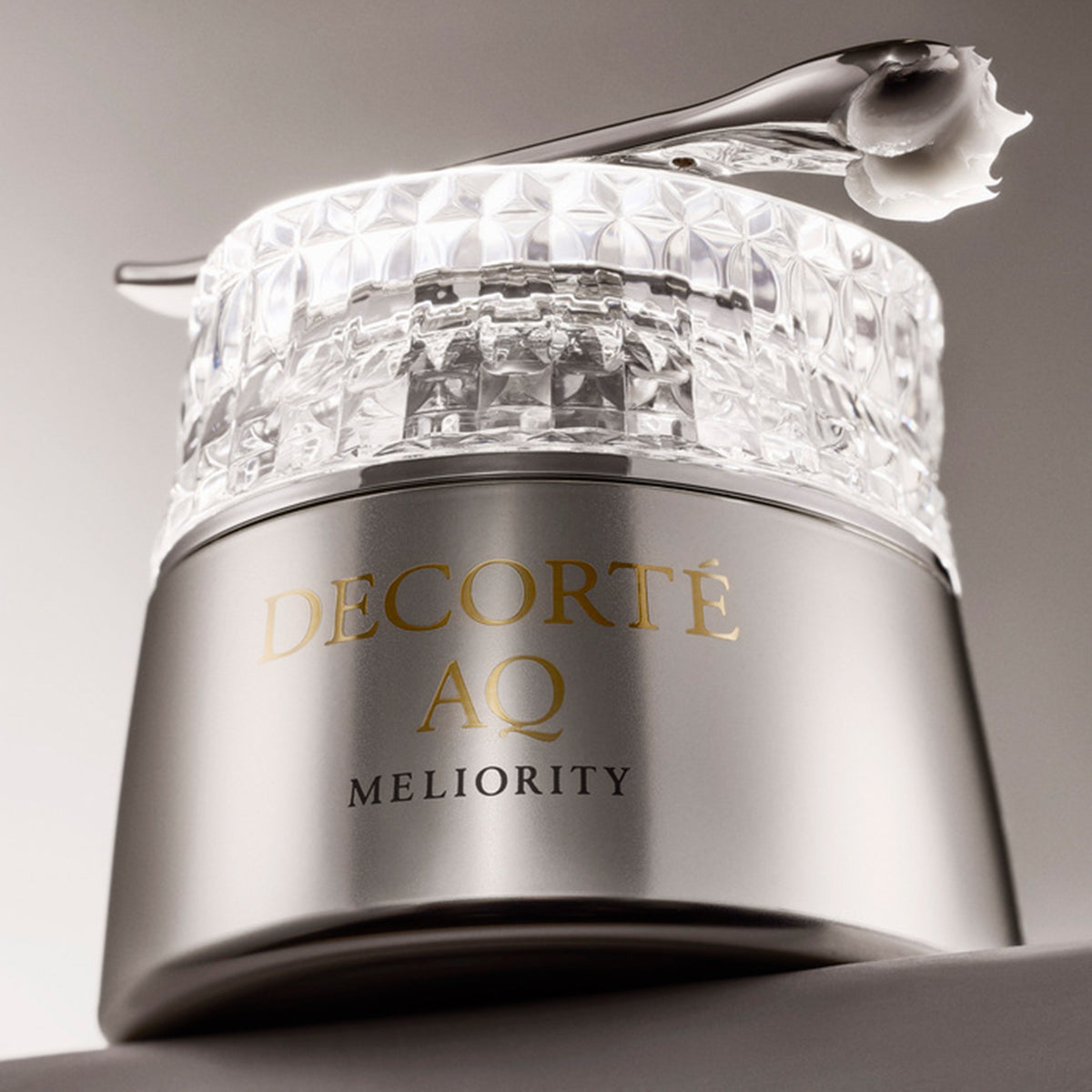 AQ Meliority Intensive Regenerating Eye Cream – Decorté